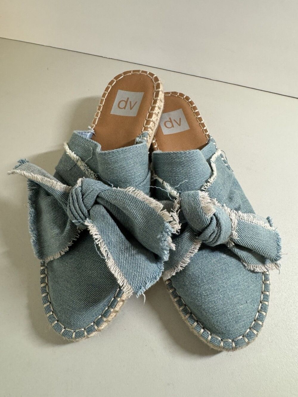 DV by Dolce Vita Blue Denim Desirea Bow Espadrille Slip On Mules Size 8.5